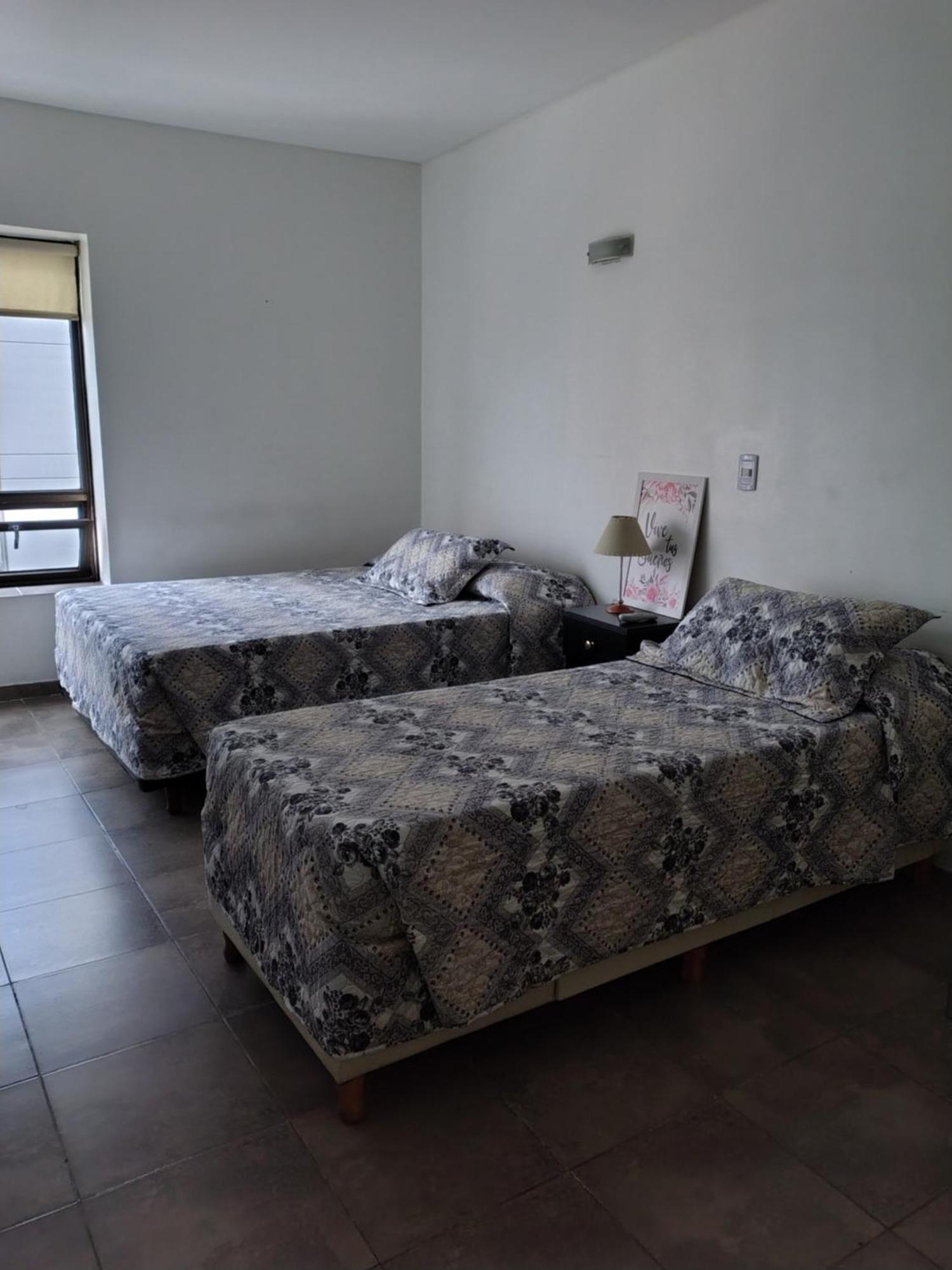 Apartamento Calle Corrientes Buenos Aires Luaran gambar
